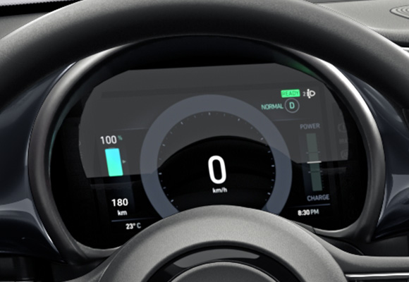 MAINTAIN TOTAL CONTROL WITH THE 7’’ DIGITAL CLUSTER